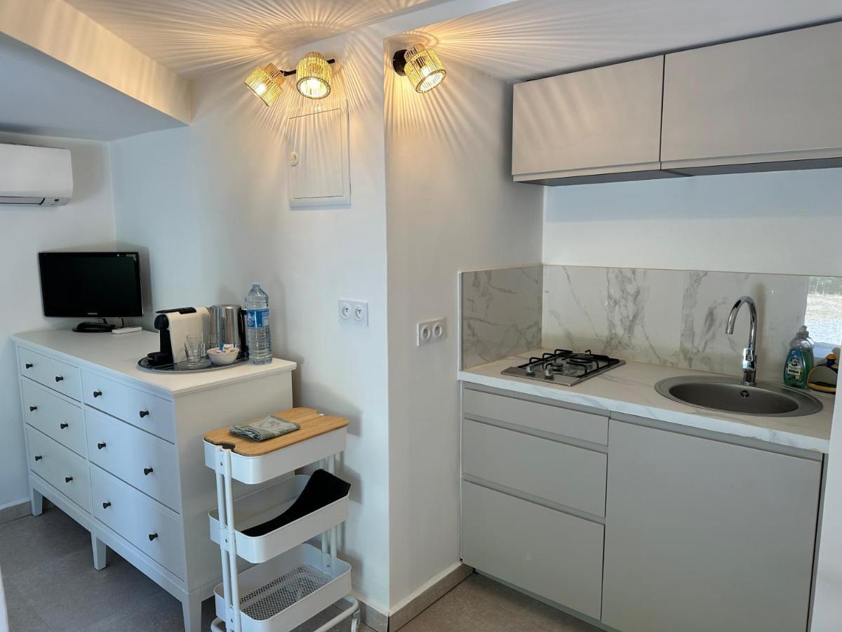 Magnifique Studio Tropezien A 300 M De La Plage Saint-Tropez Esterno foto